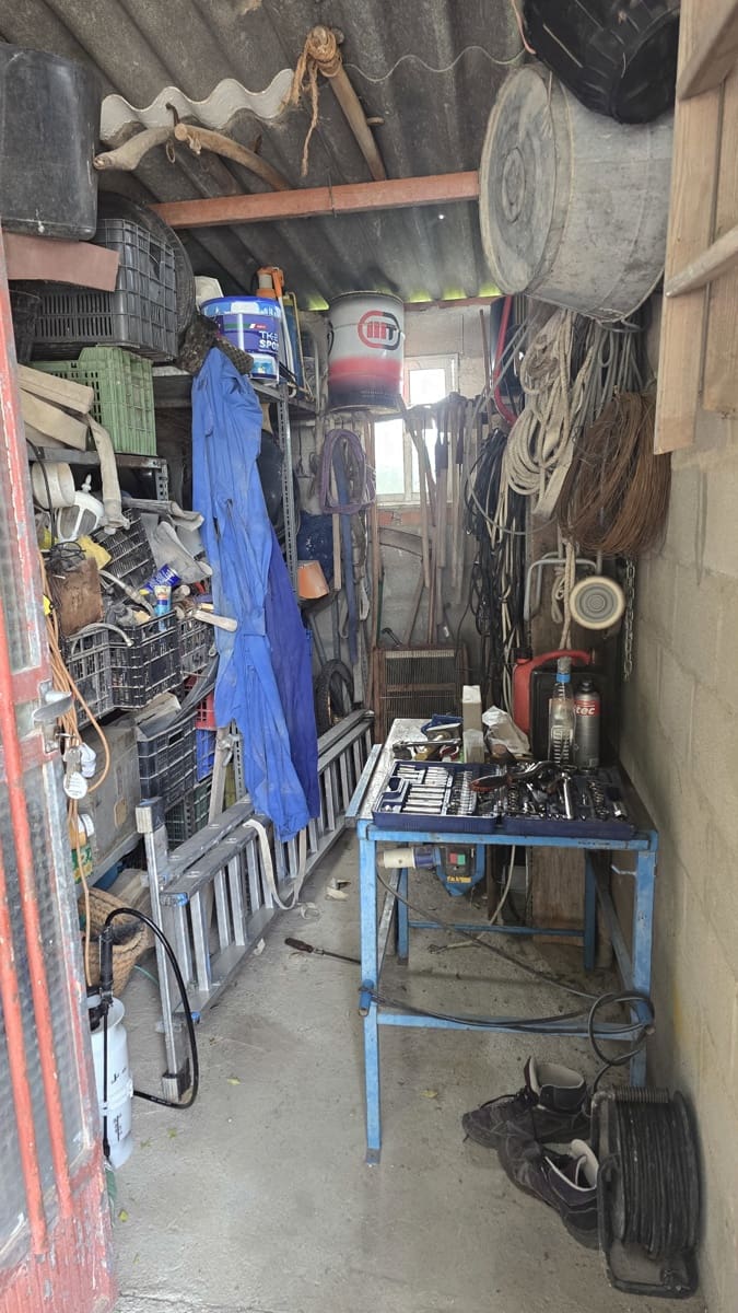 5 slaapkamer Finca/Landhuis te koop in Villena met zwembad garage - € 249.999 (Ref: 9394242)