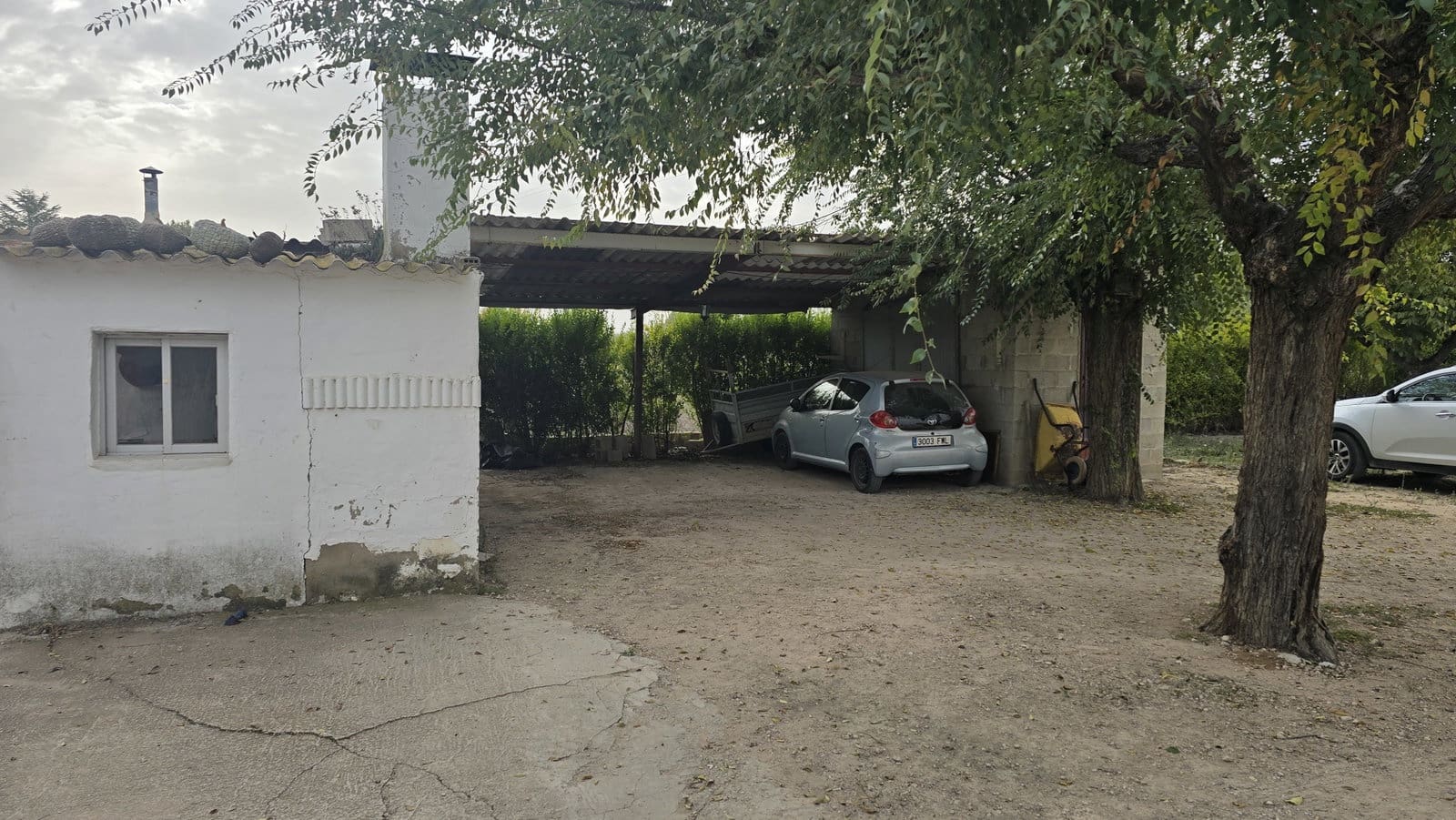 5 slaapkamer Finca/Landhuis te koop in Villena met zwembad garage - € 249.999 (Ref: 9394242)