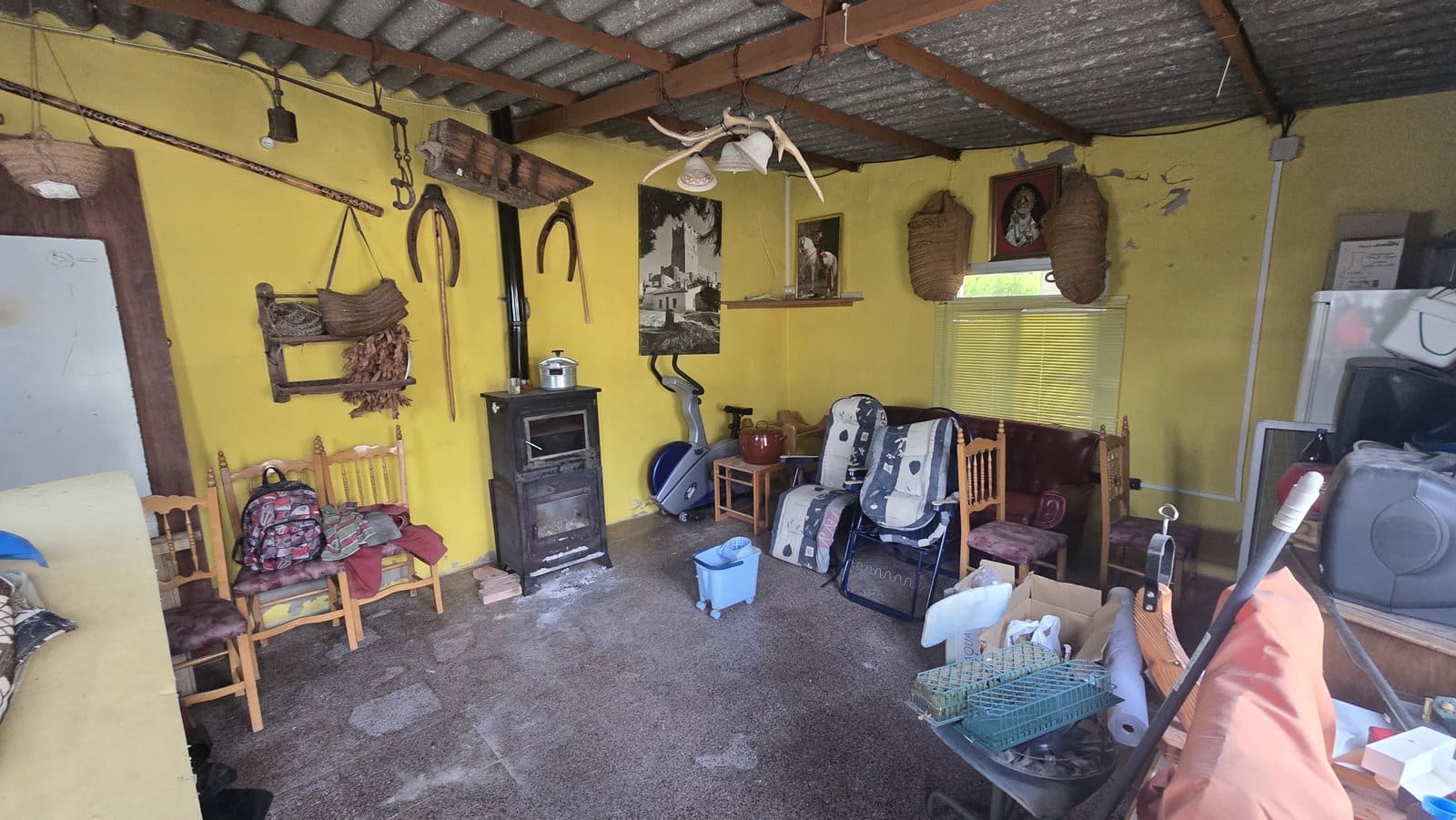 5 slaapkamer Finca/Landhuis te koop in Villena met zwembad garage - € 249.999 (Ref: 9394242)