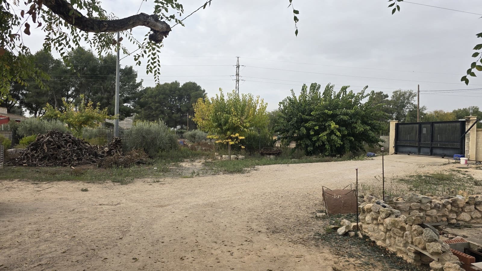 5 slaapkamer Finca/Landhuis te koop in Villena met zwembad garage - € 249.999 (Ref: 9394242)