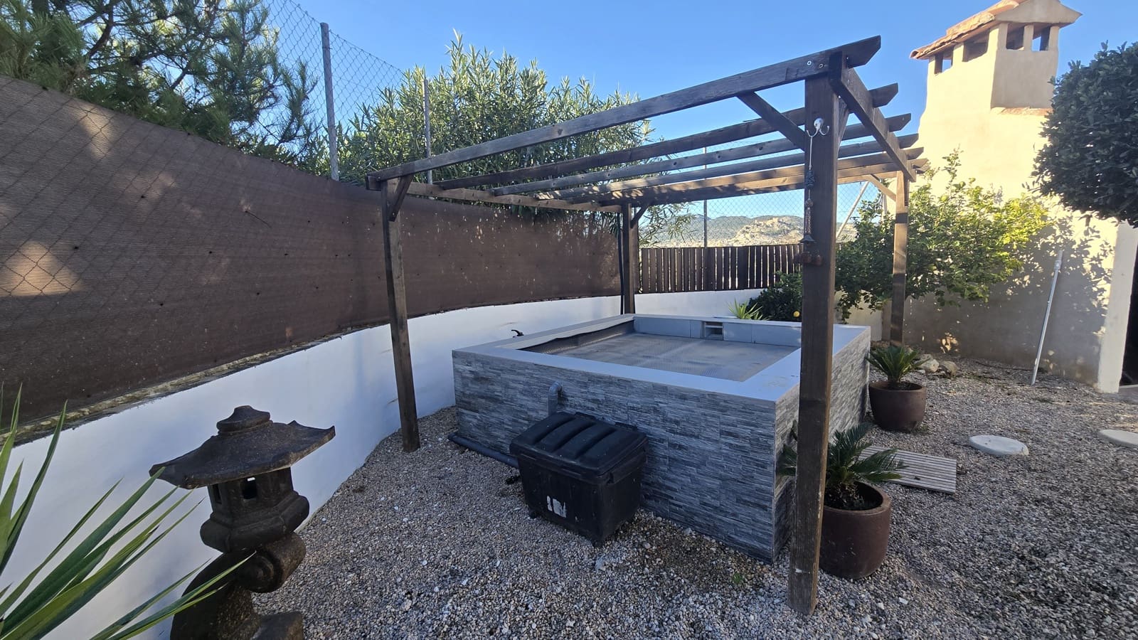 3 soveværelse Finca/Landehus til salg i Castalla med garage - € 234.950 (Ref: 9402503)