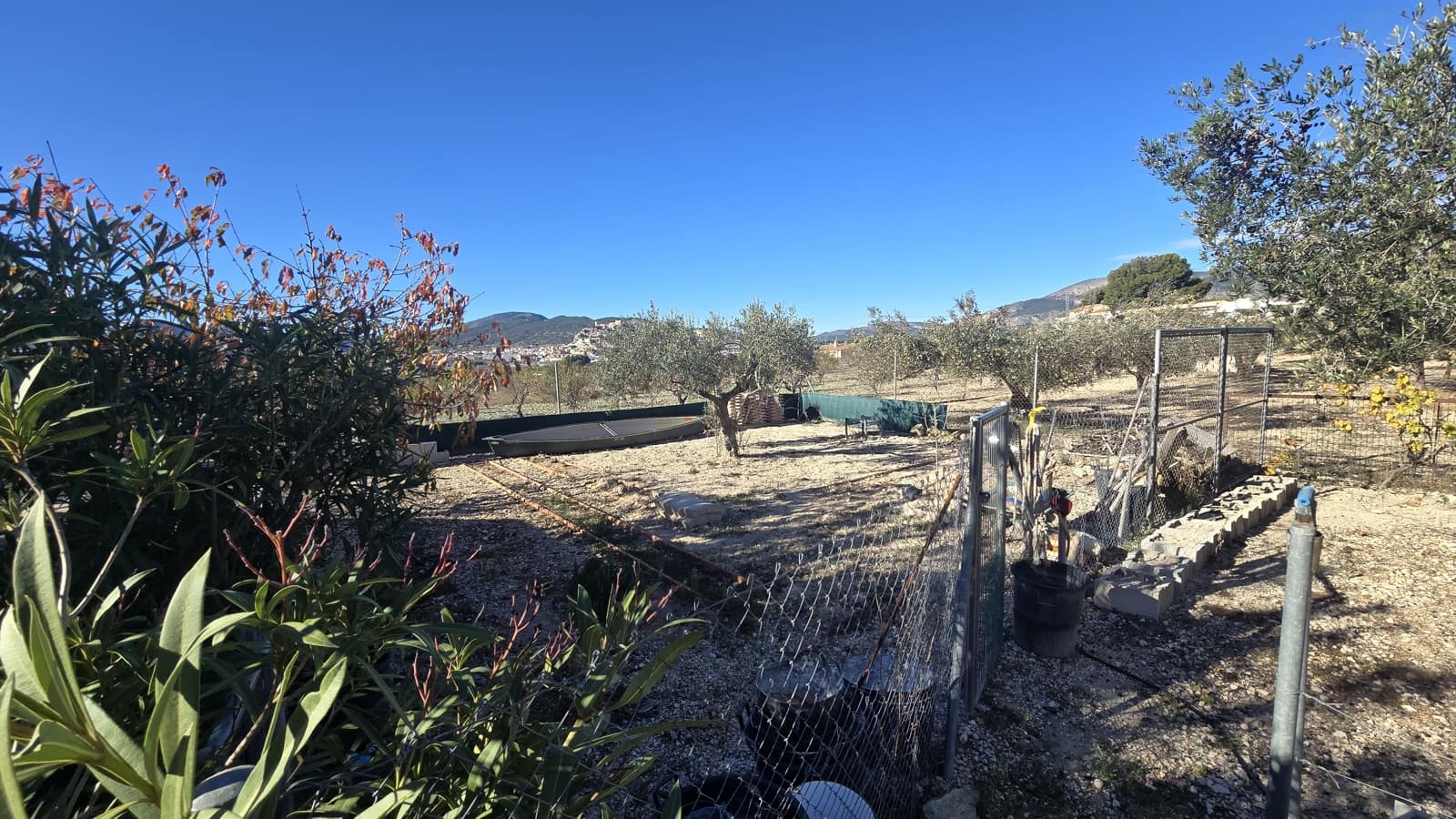 3 soveværelse Finca/Landehus til salg i Castalla med garage - € 234.950 (Ref: 9402503)