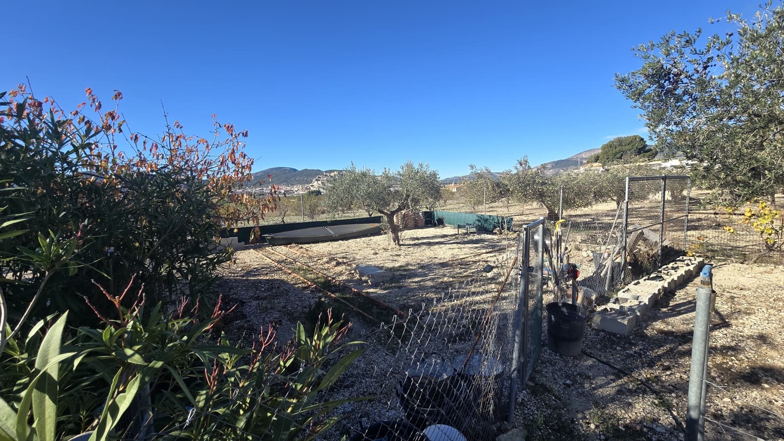 3 soveværelse Finca/Landehus til salg i Castalla med garage - € 234.950 (Ref: 9402503)