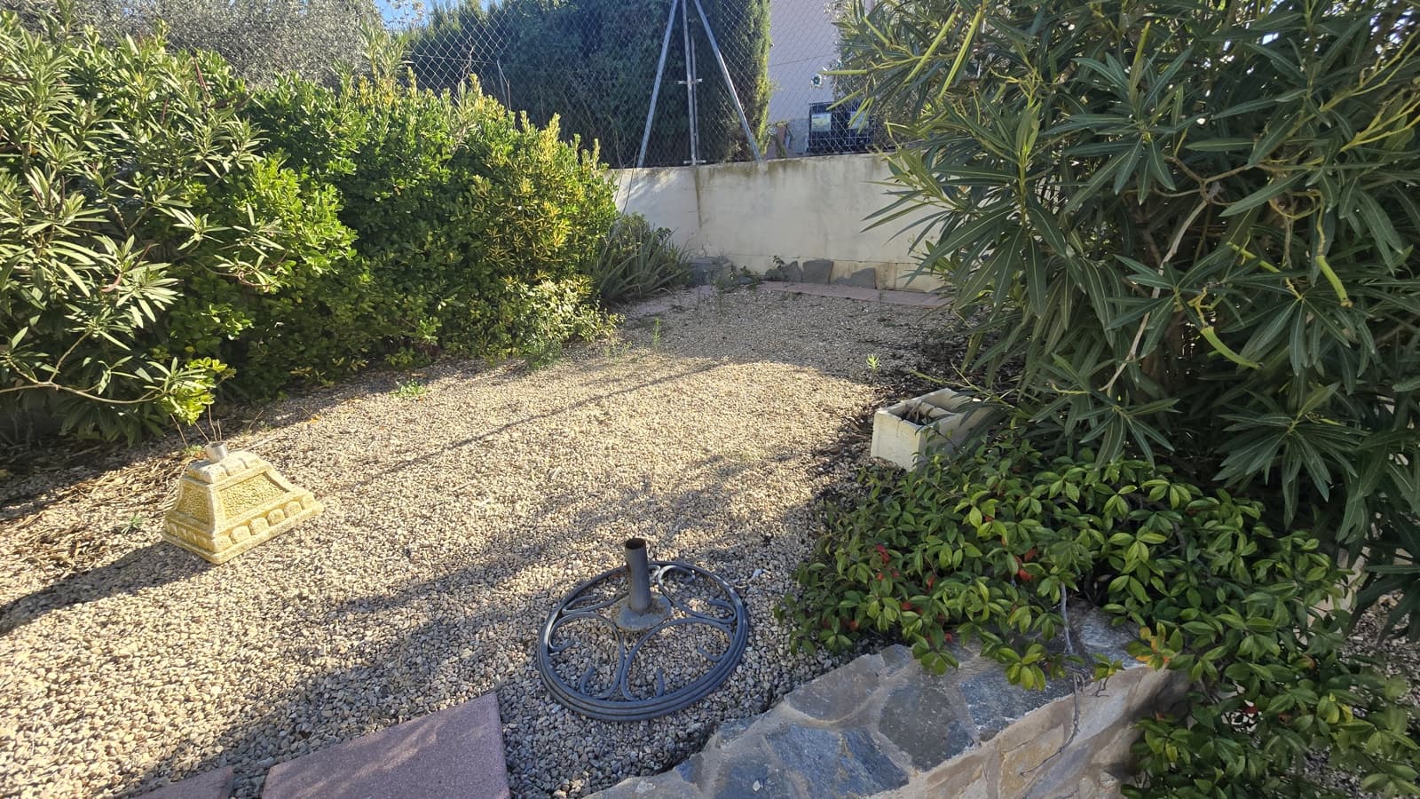 3 soveværelse Finca/Landehus til salg i Castalla med garage - € 234.950 (Ref: 9402503)