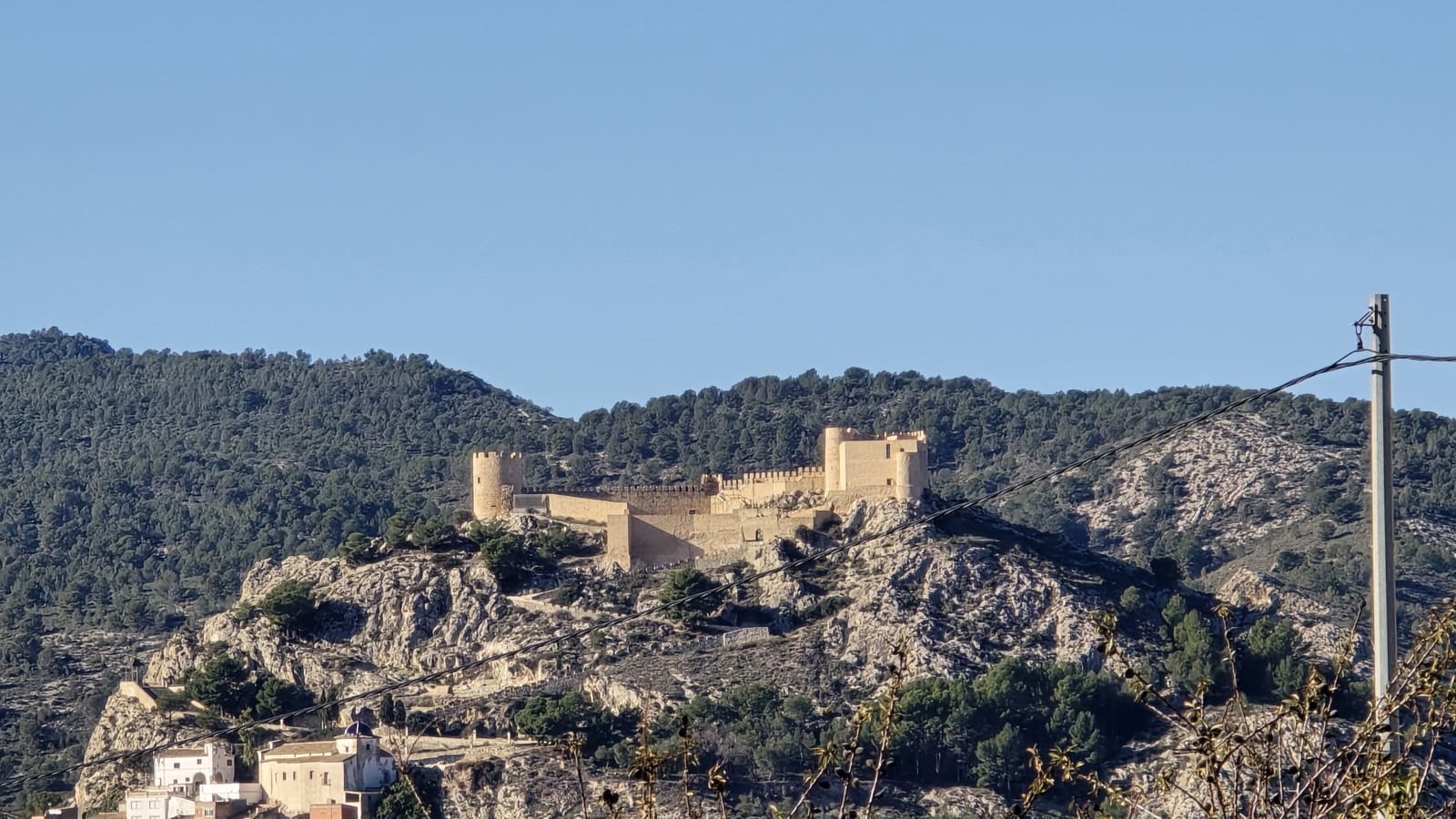 3 soveværelse Finca/Landehus til salg i Castalla med garage - € 234.950 (Ref: 9402503)