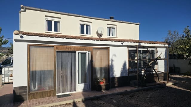 3 soveværelse Finca/Landehus til salg i Castalla med swimmingpool garage - € 234.950 (Ref: 9402503)