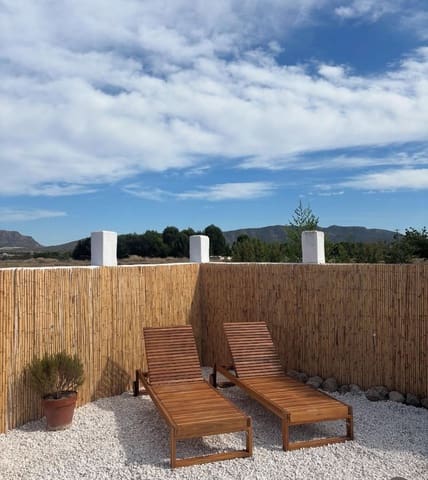 2 slaapkamer Finca/Landhuis te koop in Salinas met zwembad garage - € 180.000 (Ref: 9428128)