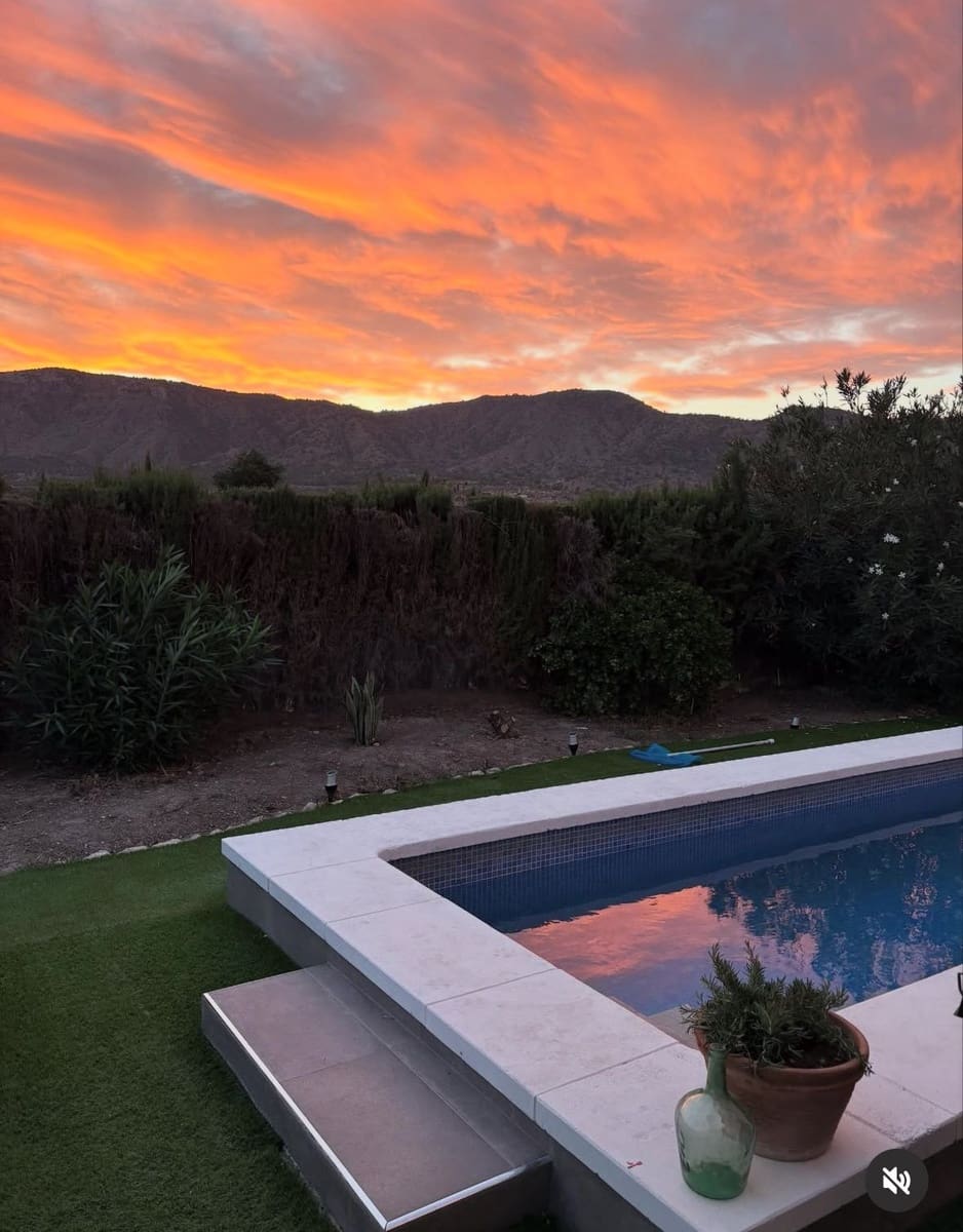 2 slaapkamer Finca/Landhuis te koop in Salinas met zwembad garage - € 180.000 (Ref: 9428128)