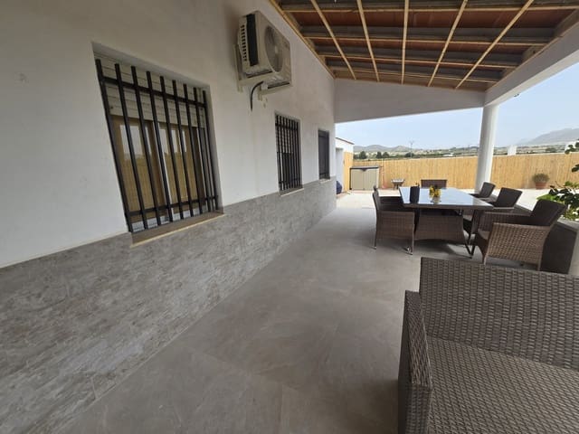 2 slaapkamer Finca/Landhuis te koop in Salinas met zwembad garage - € 180.000 (Ref: 9428128)