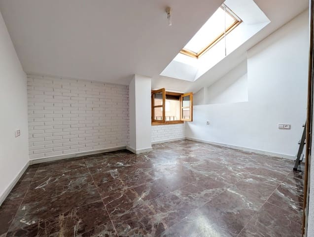 4 camera da letto Casa in vendita in Sax con garage - 249.000 € (Rif: 9449687)