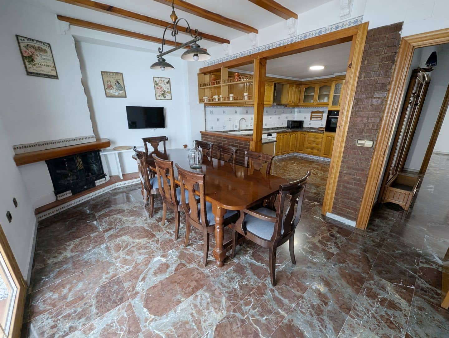 4 quarto Casa em Banda para venda em Sax com garagem - 249 000 € (Ref: 9449687)