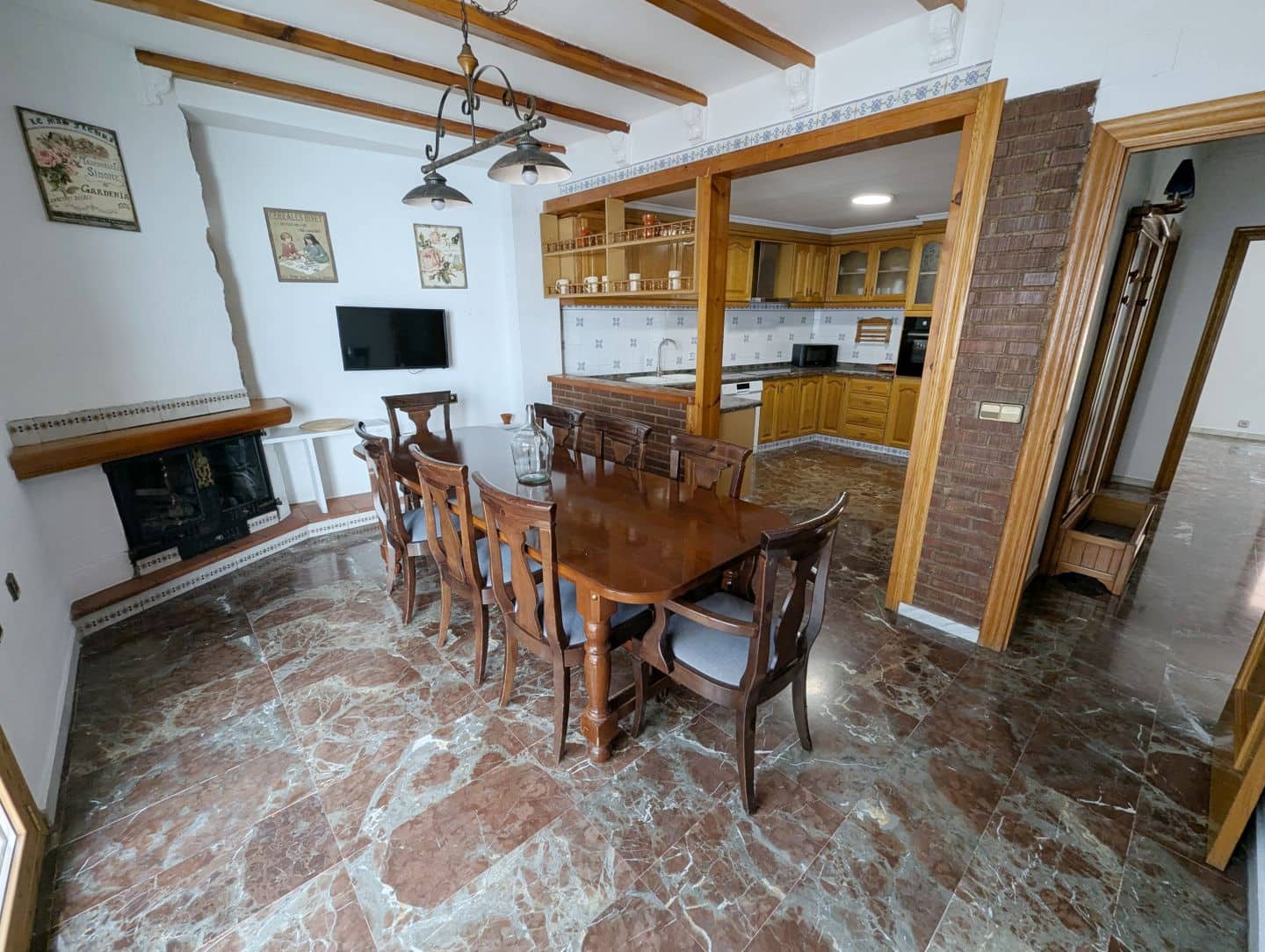 4 quarto Casa em Banda para venda em Sax com garagem - 249 000 € (Ref: 9449687)