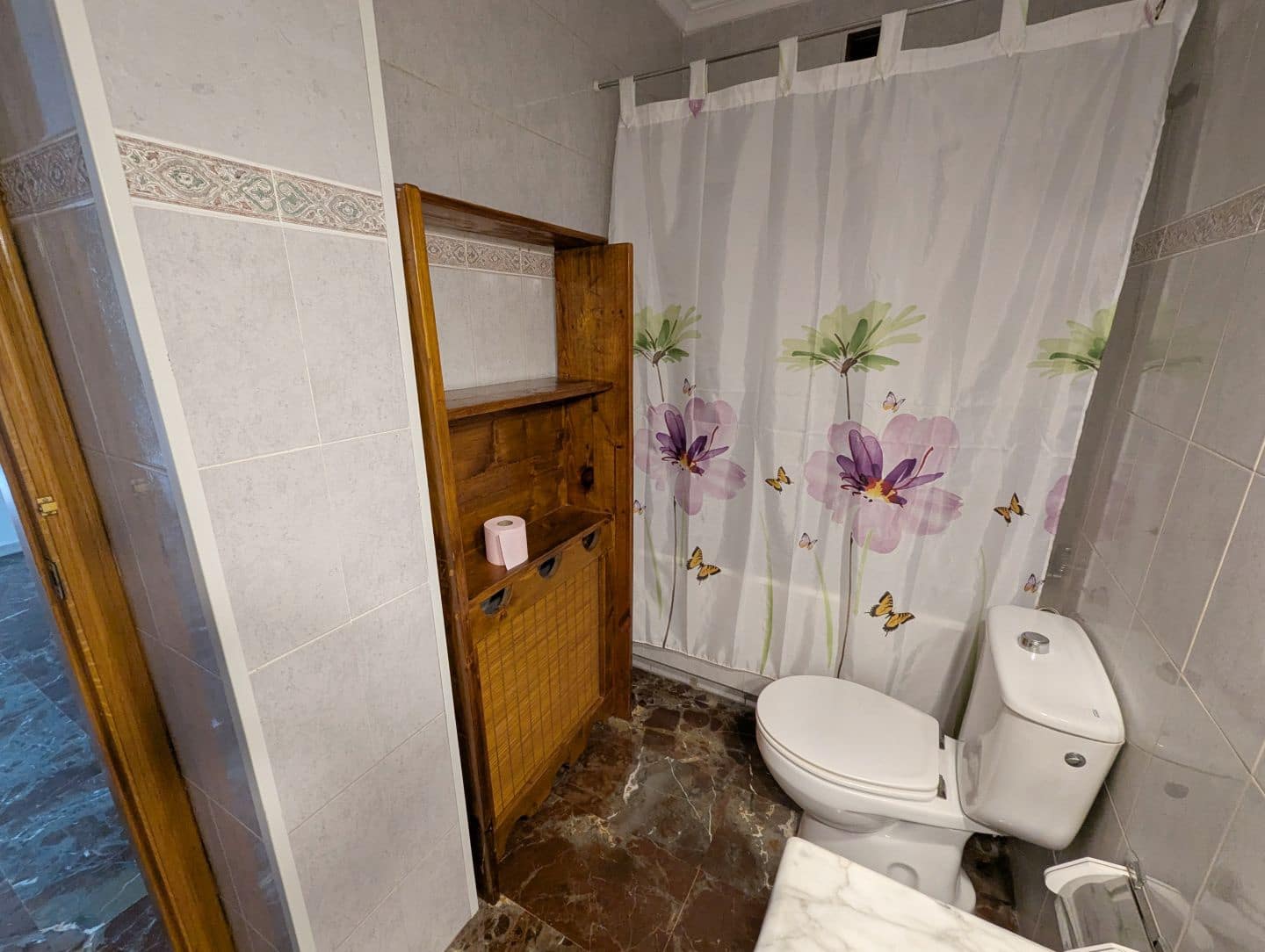 4 bedroom Townhouse for sale in Sax with garage - € 249,000 (Ref: 9449687)