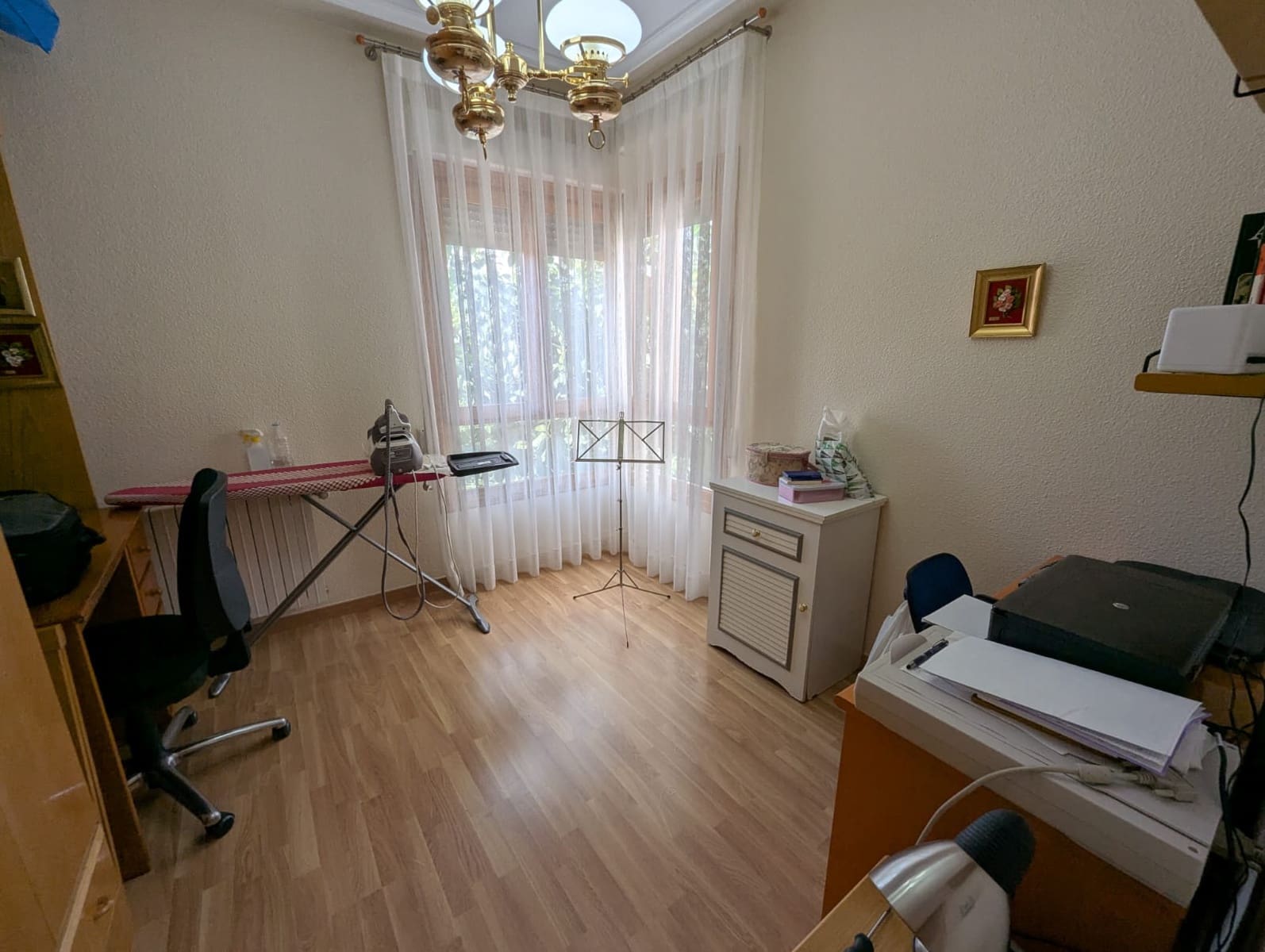5 bedroom Townhouse for sale in Sax with garage - € 259,000 (Ref: 9450551)