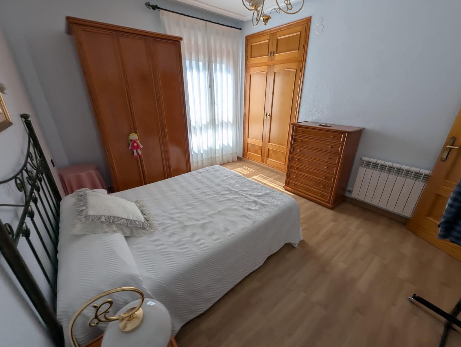 5 bedroom Townhouse for sale in Sax with garage - € 259,000 (Ref: 9450551)