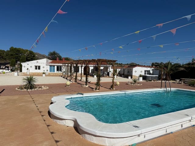 7 sovrum Finca/Hus på landet till salu i Salinas med pool garage - 379 995 € (Ref: 9459447)