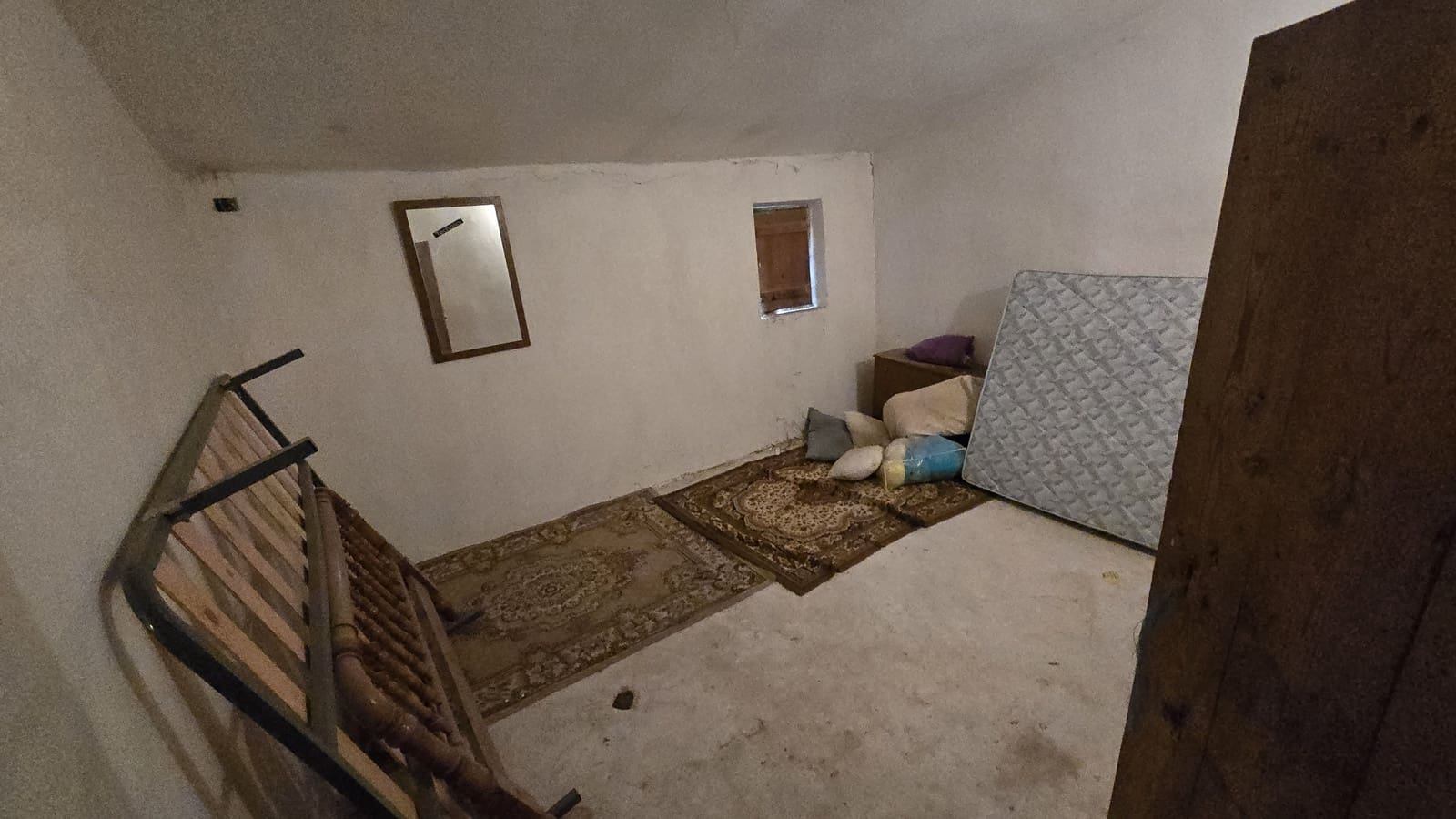 8 bedroom Finca/Country House for sale in Salinas with garage - € 279,000 (Ref: 9488513)