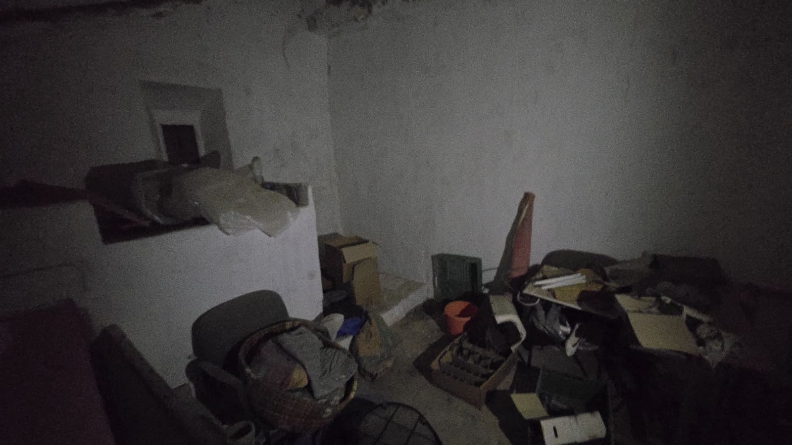 8 bedroom Finca/Country House for sale in Salinas with garage - € 279,000 (Ref: 9488513)