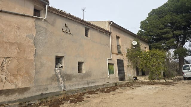 8 sovrum Finca/Hus på landet till salu i Salinas med garage - 279 000 € (Ref: 9488513)