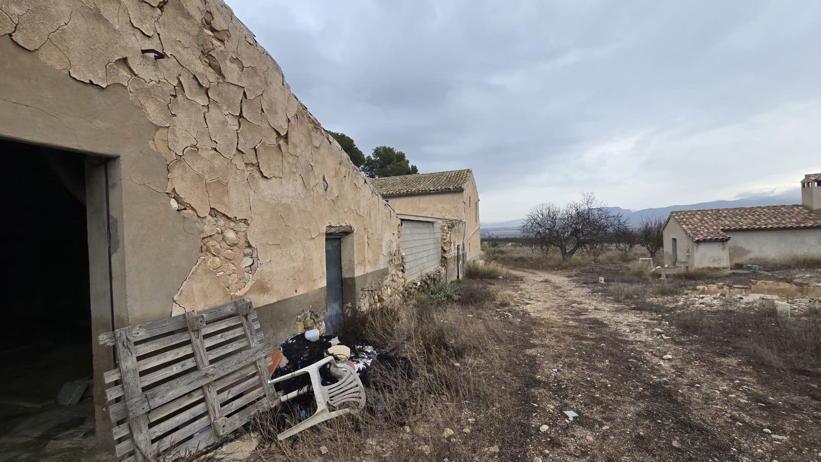 8 sovrum Finca/Hus på landet till salu i Salinas med garage - 450 000 € (Ref: 9488513)