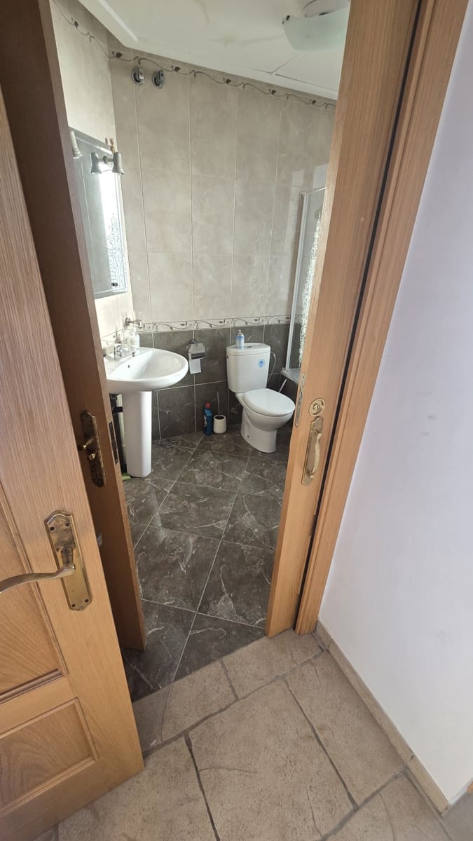 4 slaapkamer Villa te koop in Sax met zwembad garage - € 470.000 (Ref: 9491649)