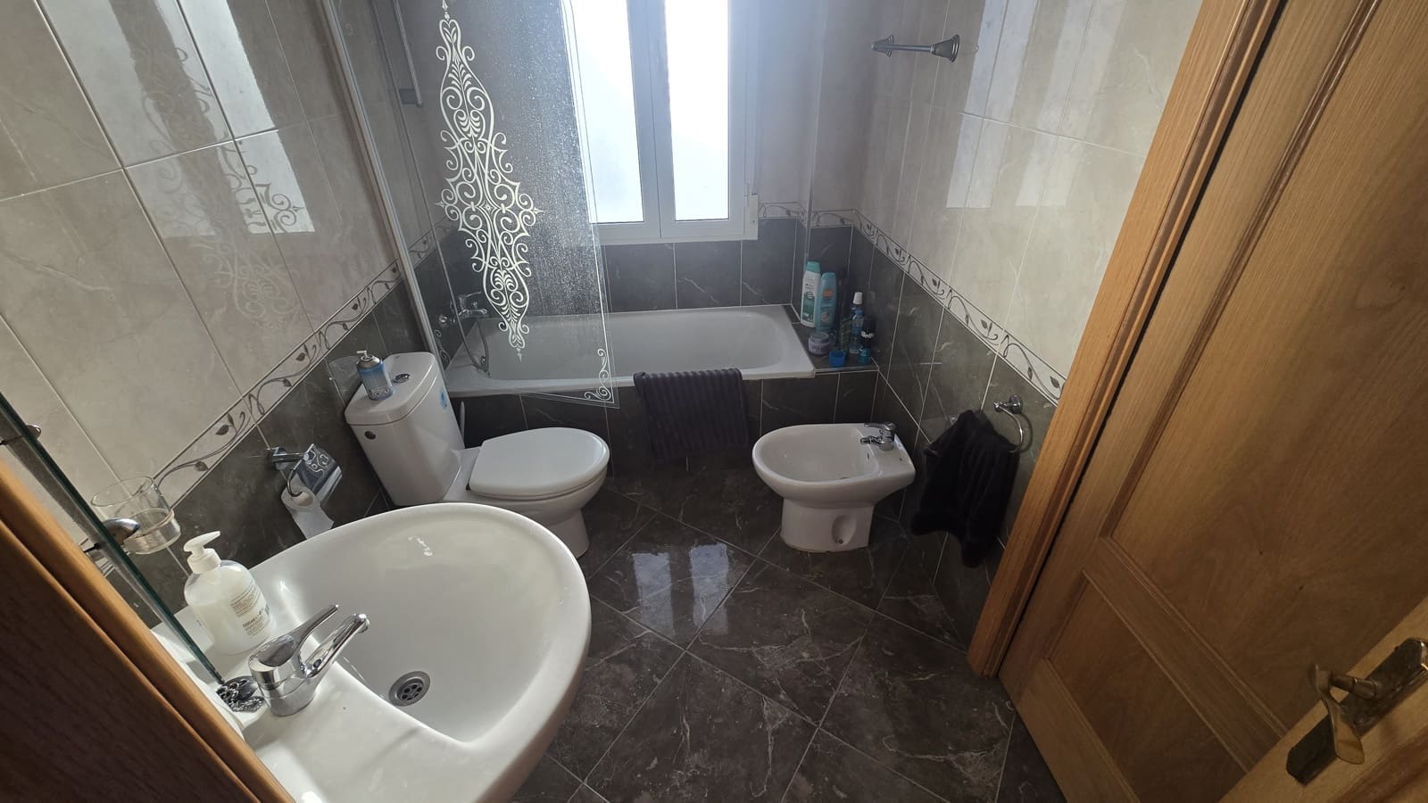 4 slaapkamer Villa te koop in Sax met zwembad garage - € 470.000 (Ref: 9491649)