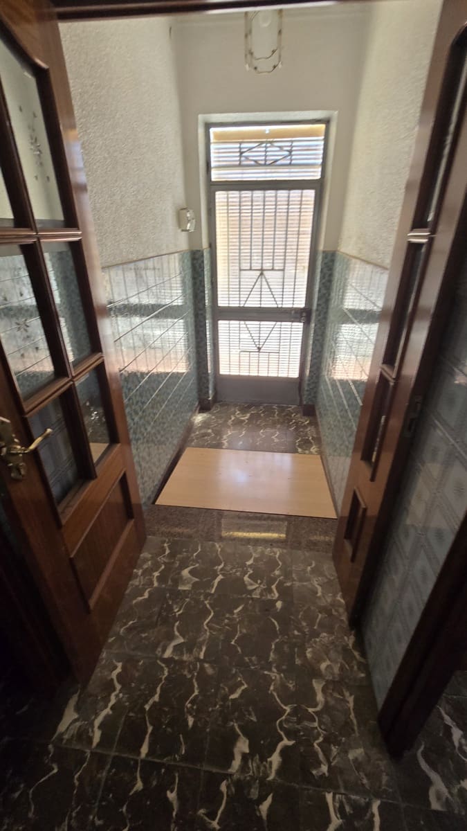 5 bedroom Townhouse for sale in Sax - € 184,950 (Ref: 9491843)