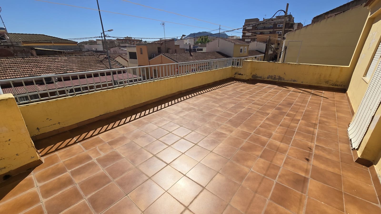 5 bedroom Townhouse for sale in Sax - € 184,950 (Ref: 9491843)