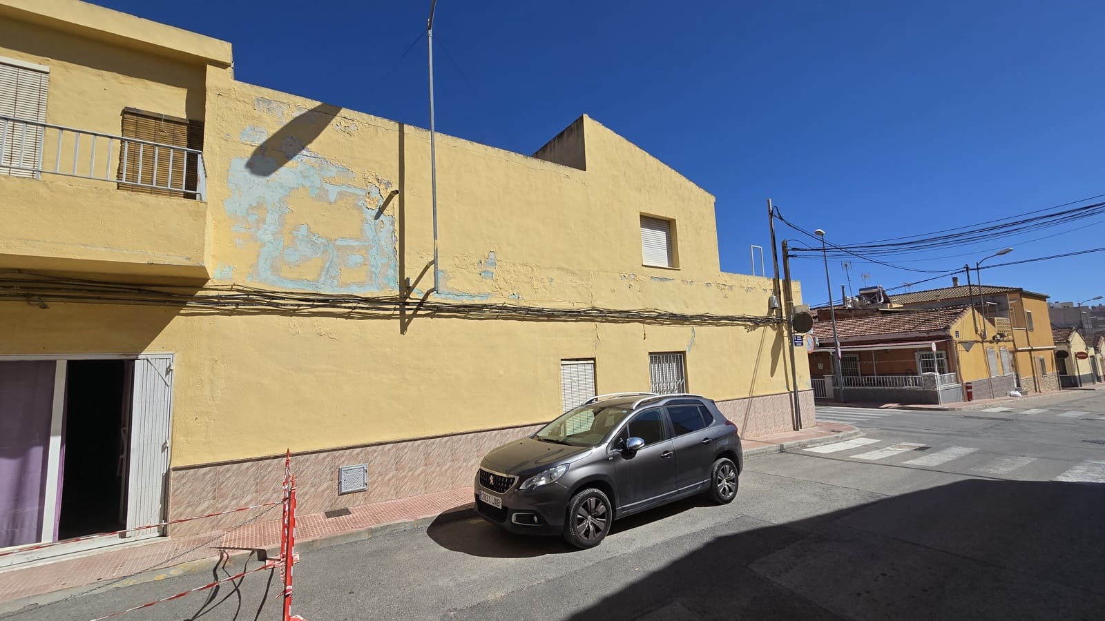 5 bedroom Townhouse for sale in Sax - € 184,950 (Ref: 9491843)