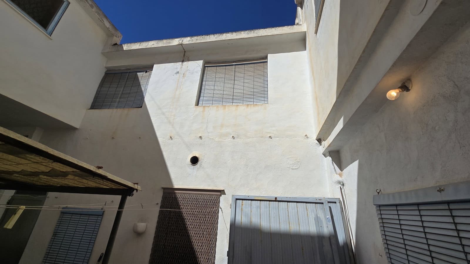 5 soverom Hus til salgs i Sax - € 179 000 (Ref: 9491843)