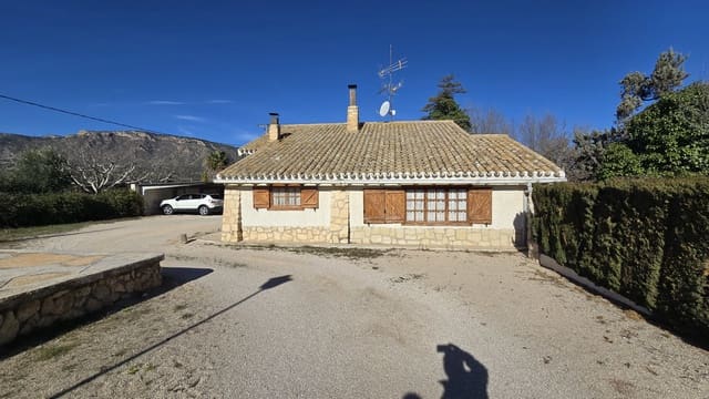 3 sypialnia Finka/Dom wiejski na sprzedaż w Salinas z basenem garażem - 350 000 € (Ref: 9495525)