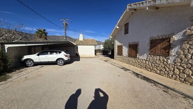 3 sypialnia Finka/Dom wiejski na sprzedaż w Salinas z basenem garażem - 350 000 € (Ref: 9495525)
