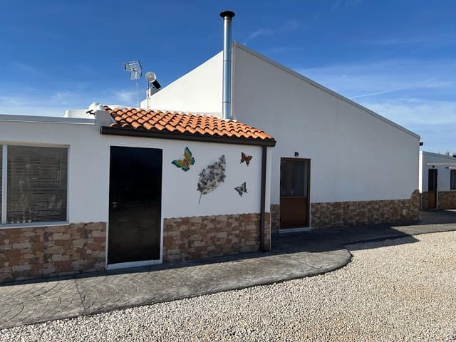4 bedroom Finca/Country House for sale in Villena with pool garage - € 330,000 (Ref: 9532801)