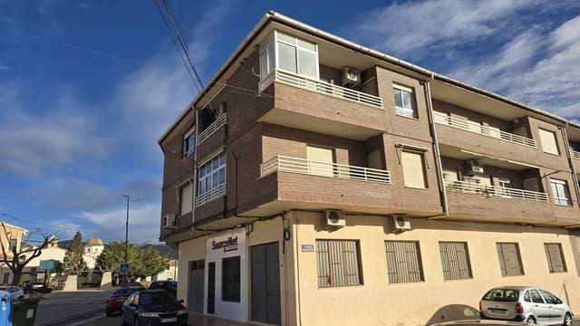 4 bedroom Apartment for sale in Salinas with garage - € 79,950 (Ref: 9542614)
