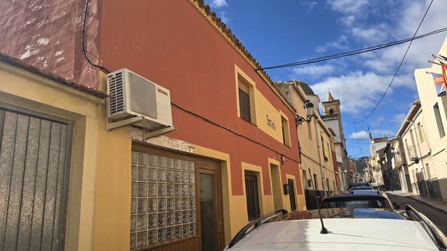 4 soverom Hus til salgs i Salinas med garasje - € 98 000 (Ref: 9584697)