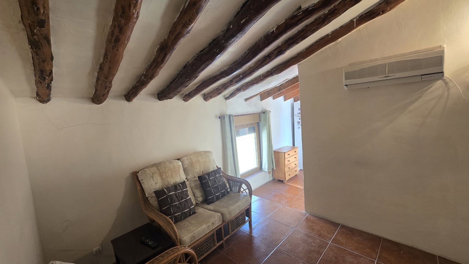 4 soveværelse Byhus til salg i Salinas med garage - € 98.000 (Ref: 9584697)