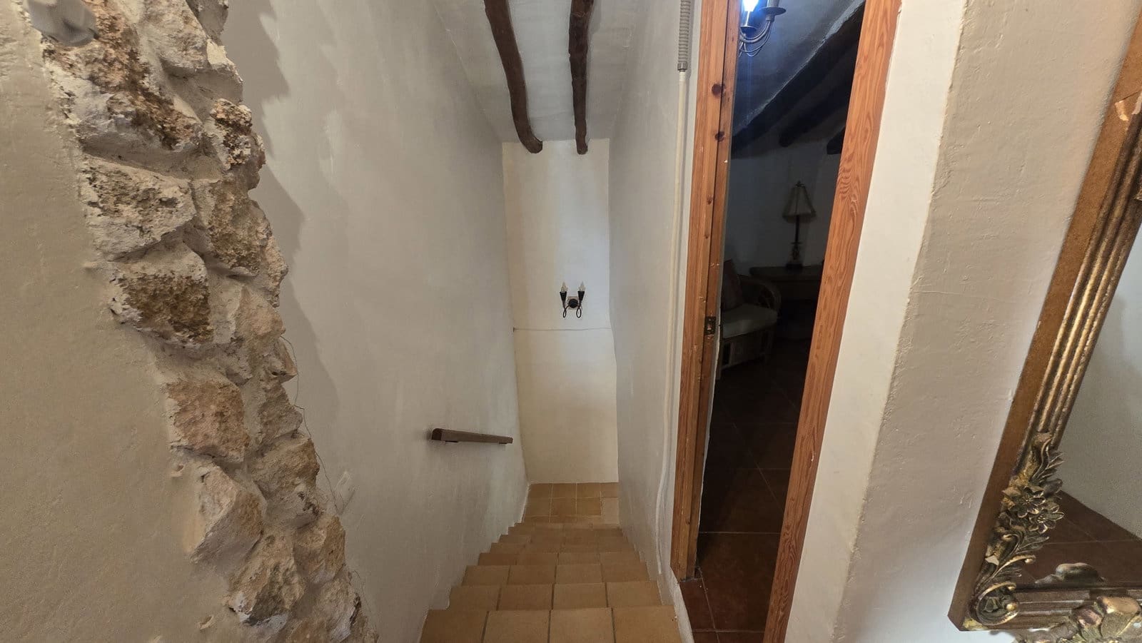 4 soveværelse Byhus til salg i Salinas med garage - € 98.000 (Ref: 9584697)