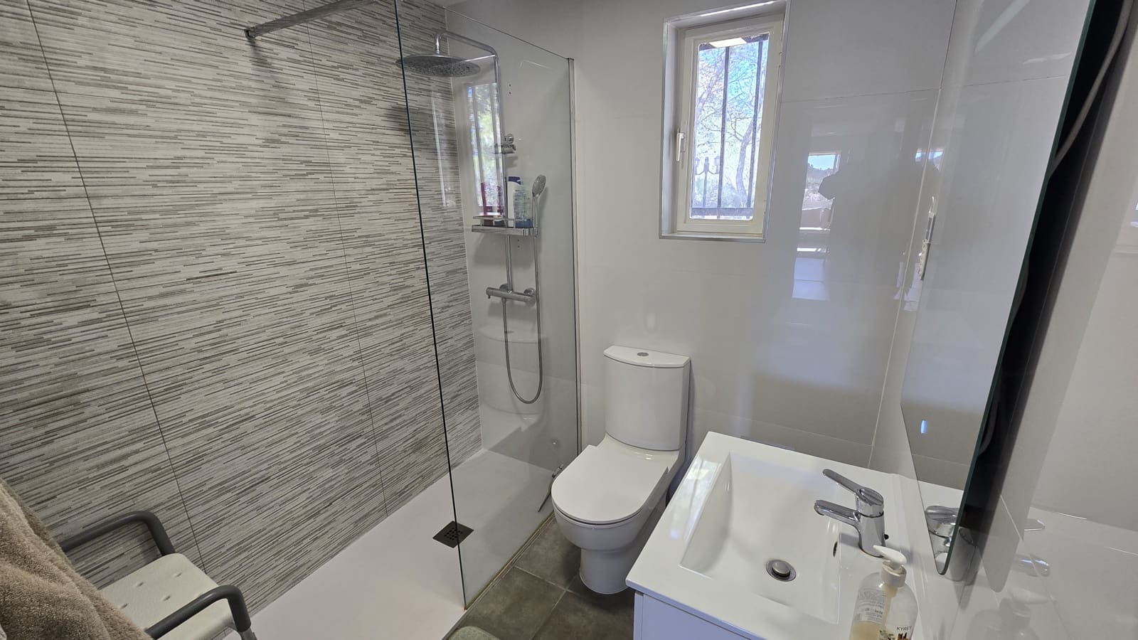 4 slaapkamer Finca/Landhuis te koop in Sax met zwembad - € 260.000 (Ref: 9606681)