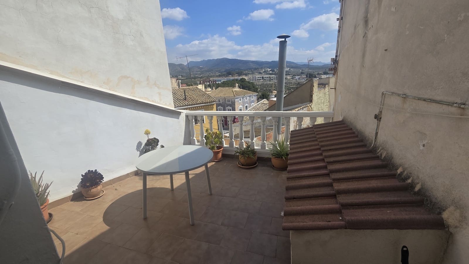 3 bedroom Townhouse for sale in Sax - € 92,000 (Ref: 9715416)