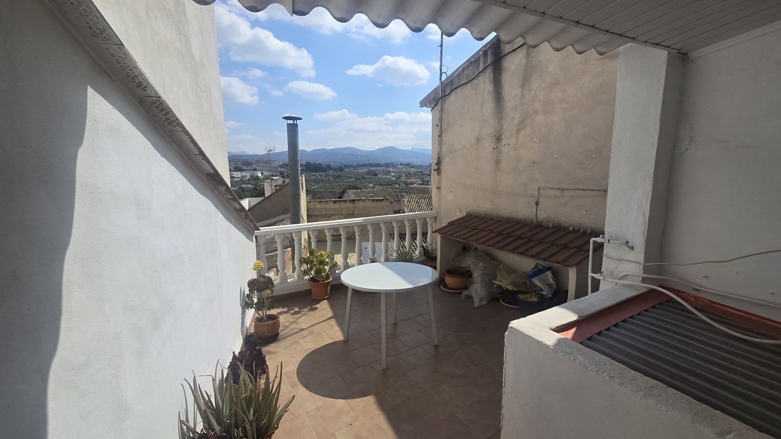 3 bedroom Townhouse for sale in Sax - € 92,000 (Ref: 9715416)