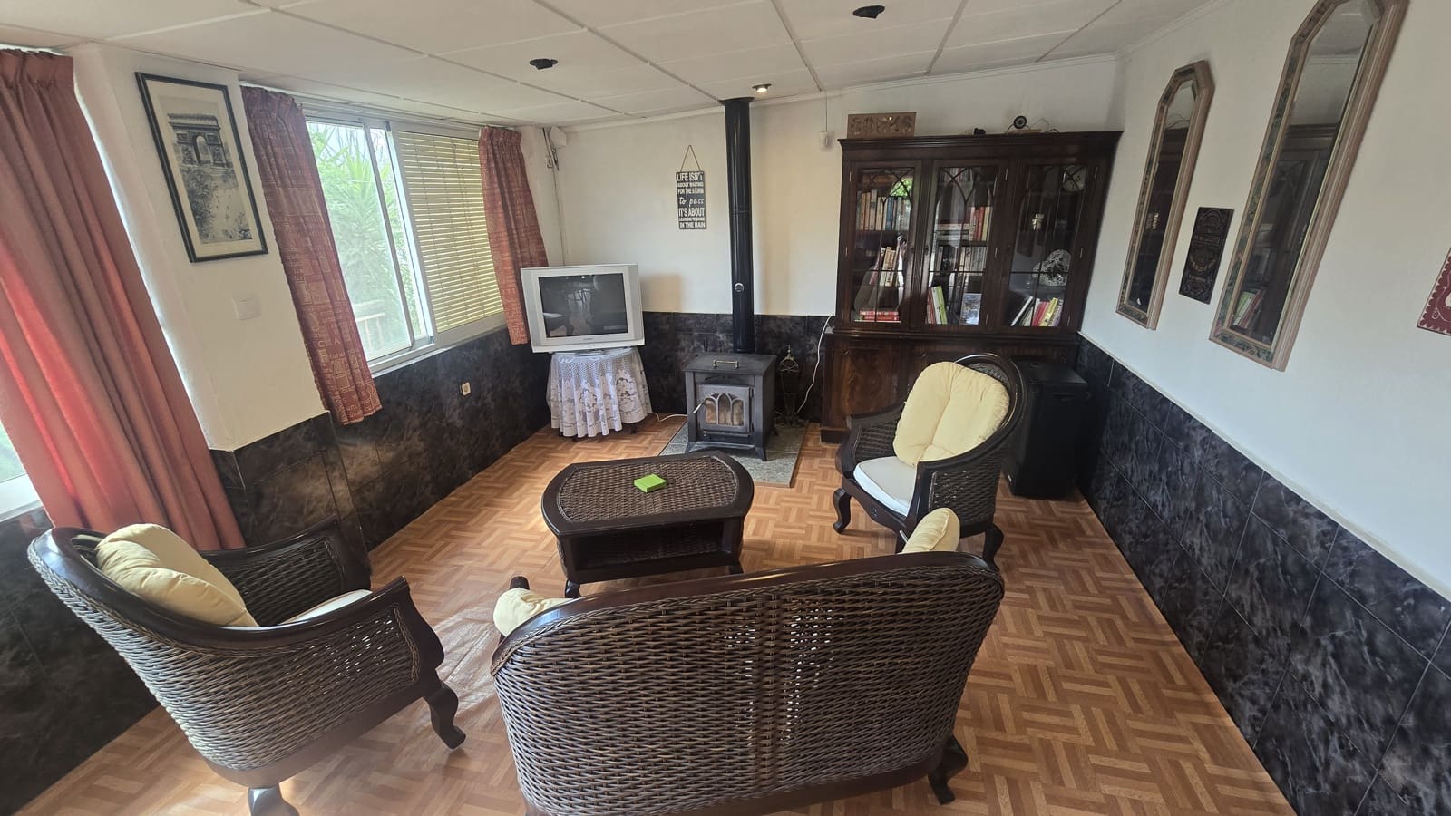 3 soverom Finca/Herregård til salgs i Sax med svømmebasseng garasje - € 230 000 (Ref: 9730781)