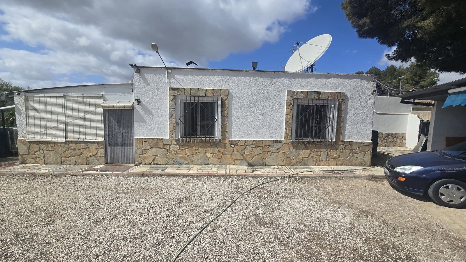 3 bedroom Finca/Country House for sale in Sax with pool garage - € 199,999 (Ref: 9730781)
