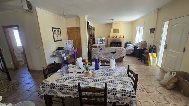 4 sypialnia Finka/Dom wiejski na sprzedaż w Salinas z garażem - 270 000 € (Ref: 9784368)