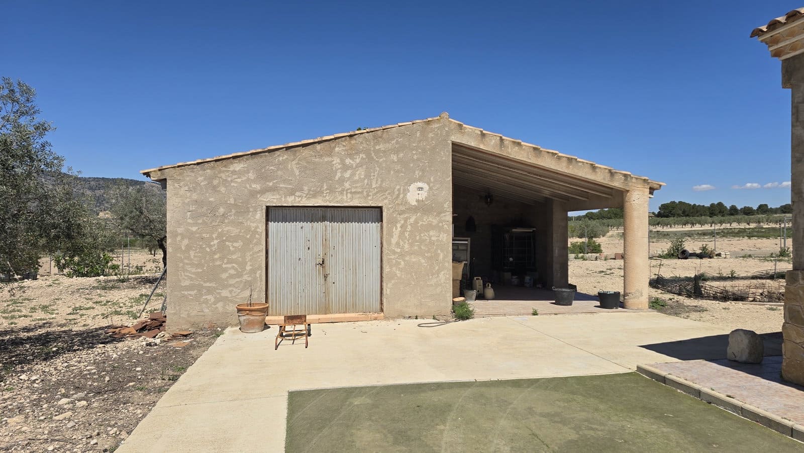 4 soveværelse Finca/Landehus til salg i Salinas med garage - € 270.000 (Ref: 9784368)