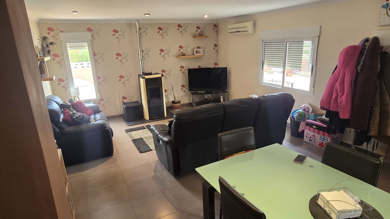 5 soveværelse Finca/Landehus til salg i Sax med swimmingpool garage - € 349.950 (Ref: 9802774)