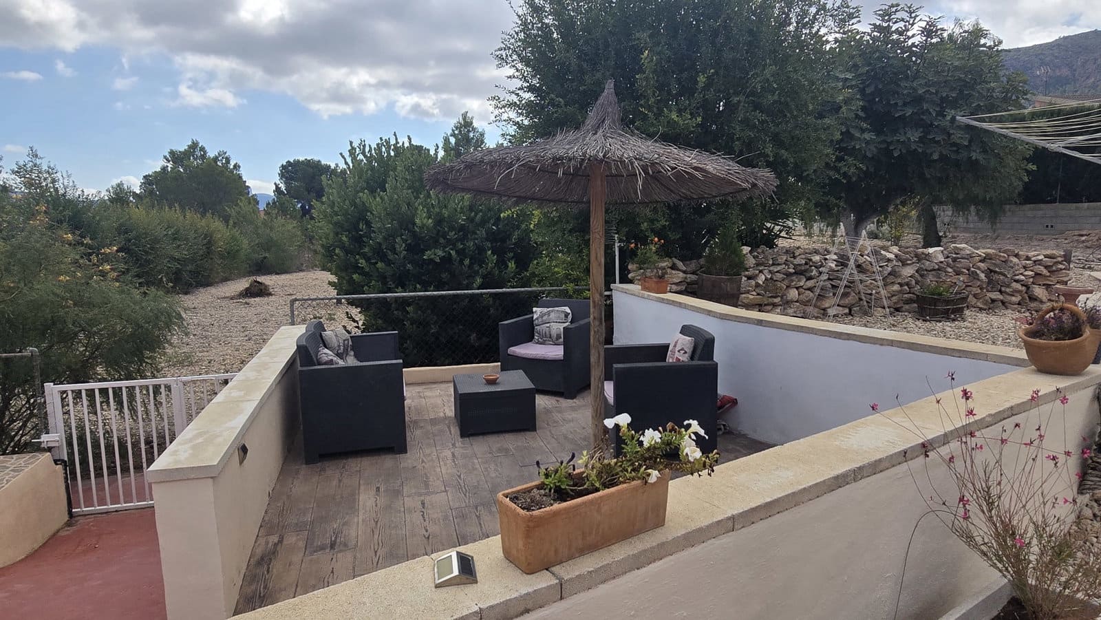 5 soveværelse Finca/Landehus til salg i Sax med swimmingpool garage - € 349.950 (Ref: 9802774)
