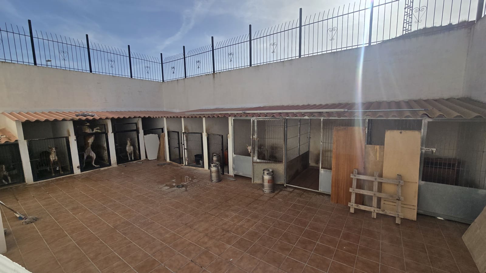 3 Zimmer Haus zu verkaufen in Sax mit Garage - 155.000 € (Ref: 9814671)