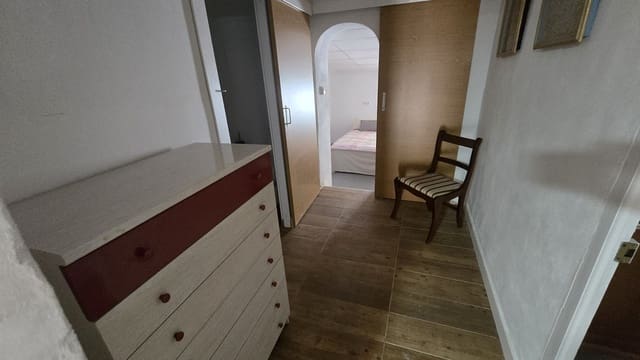 2 soveværelse Byhus til salg i Sax med garage - € 75.000 (Ref: 9827473)