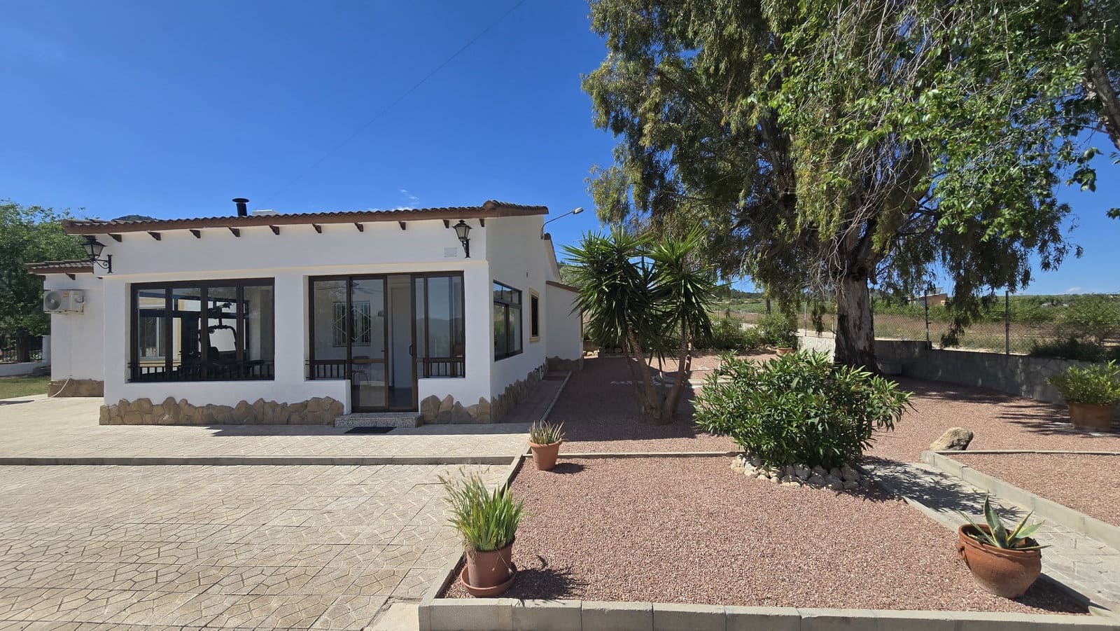 3 chambre Finca/Maison de Campagne à vendre à Sax avec piscine garage - 299 950 € (Ref: 9834532)