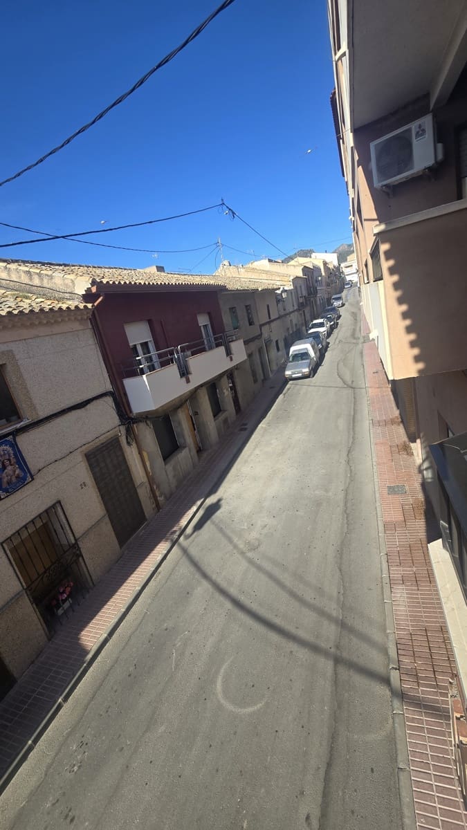 6 bedroom Townhouse for sale in Salinas with garage - € 160,000 (Ref: 9862429)